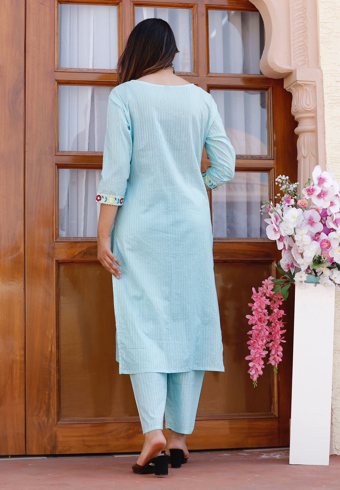 Straight Cotton Lurix Kurta Set